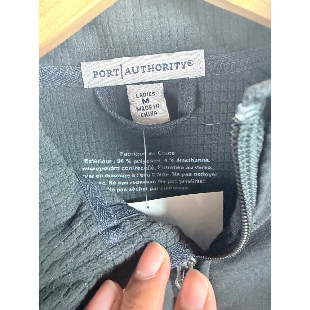 2/$30 Port Authority Black John Deere Full Zip Softshell Jacket Medium - Picture 5 of 7